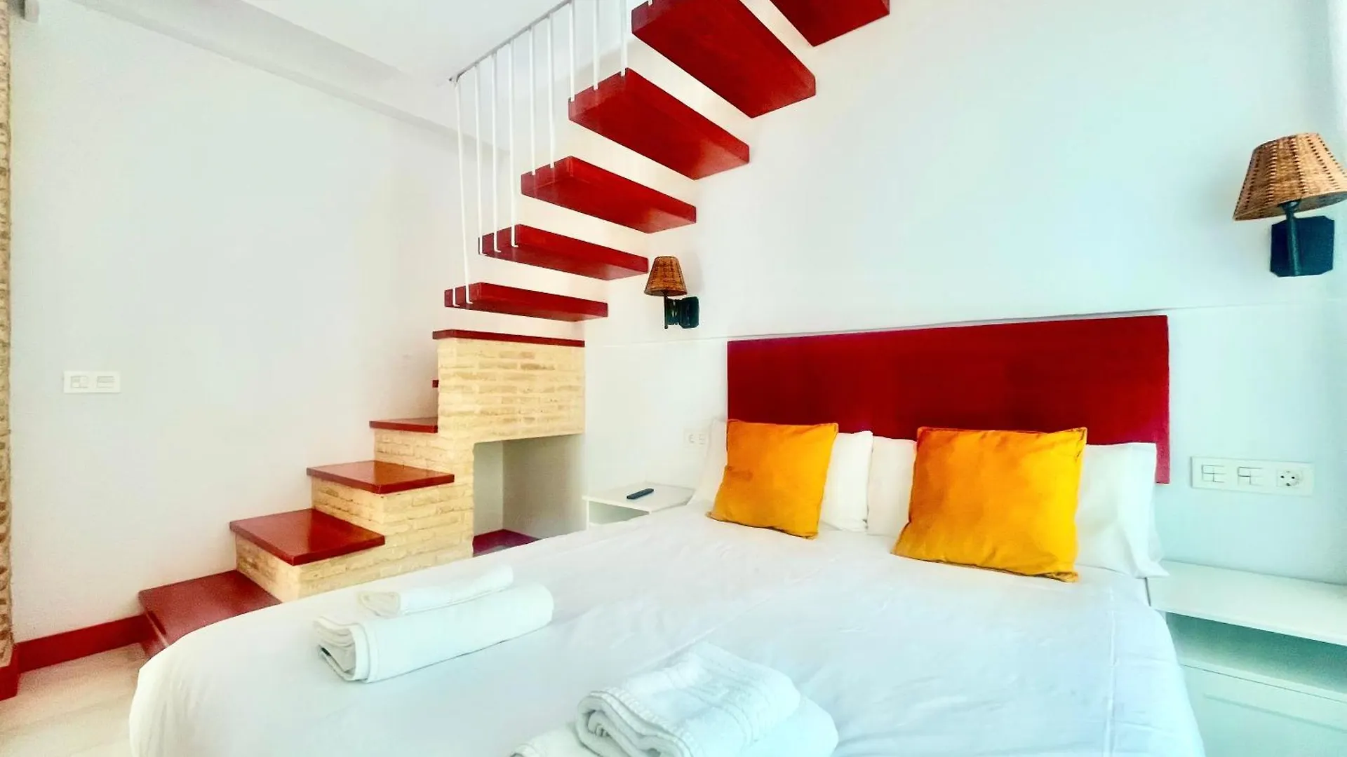 Apartment Philippe'S Home Triana Con Terraza Seville Spain