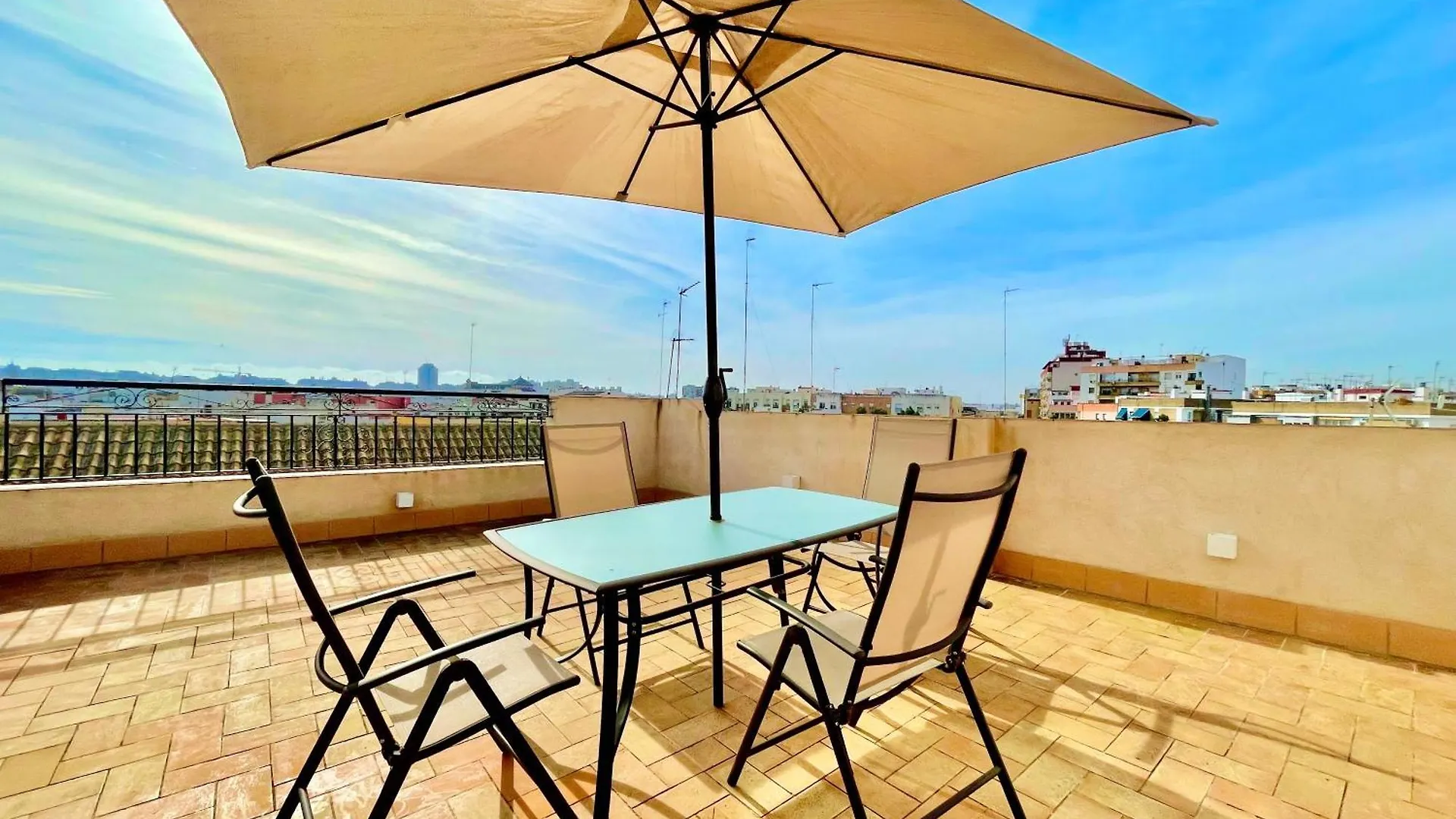 Apartment Philippe'S Home Triana Con Terraza Seville